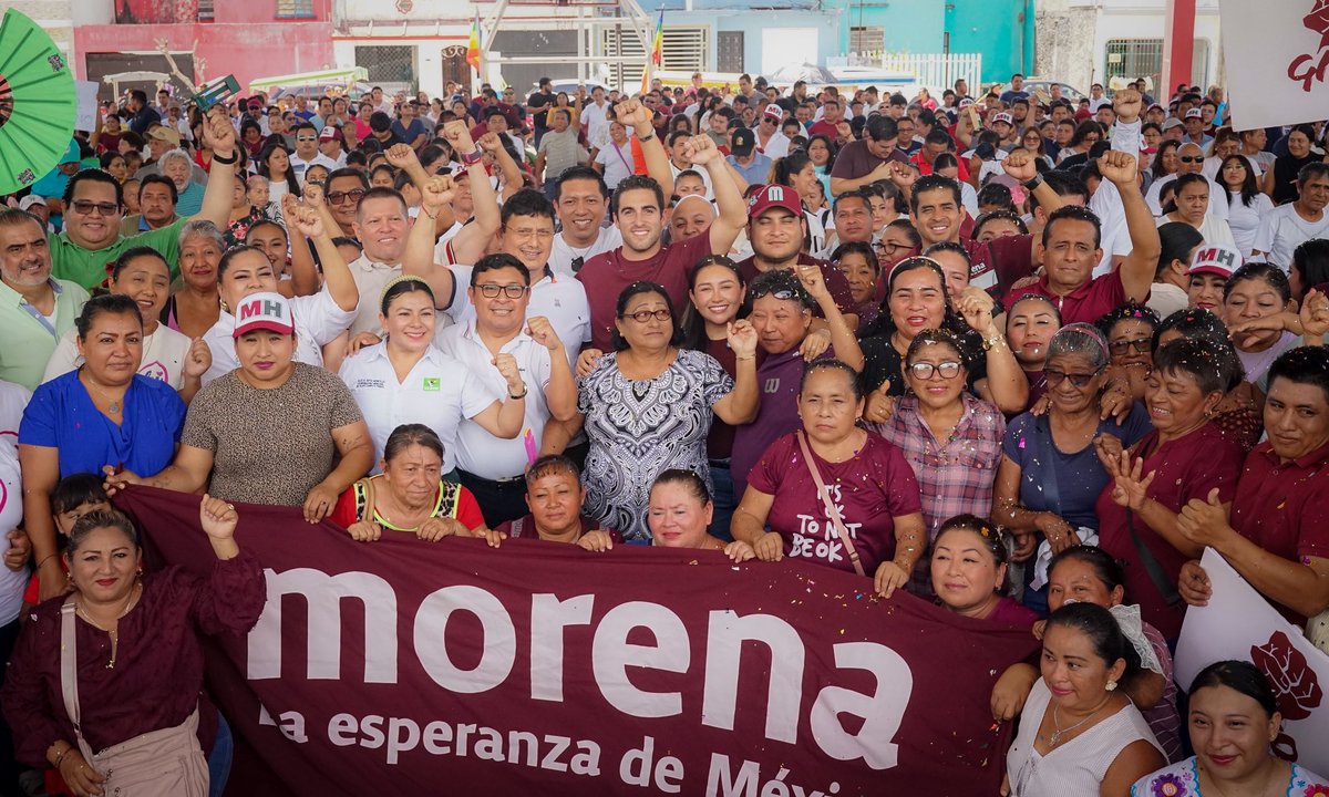GinoSeguraV's tweet photo. Desde Felipe Carrillo Puerto, el corazón de la Zona Maya, tuve un encuentro con militantes y simpatizantes de MORENA. Así comenzamos nuestras responsabilidades al frente de la Coordinación Estatal de la Defensa de la Transformación y Soberanía Nacional. 

Con organización, nuestro Movimiento seguirá respaldando la visión de la Presidenta @Claudiashein y de la Gobernadora @MaraLezama. 
 
*Dirigido a la militancia de morena.
