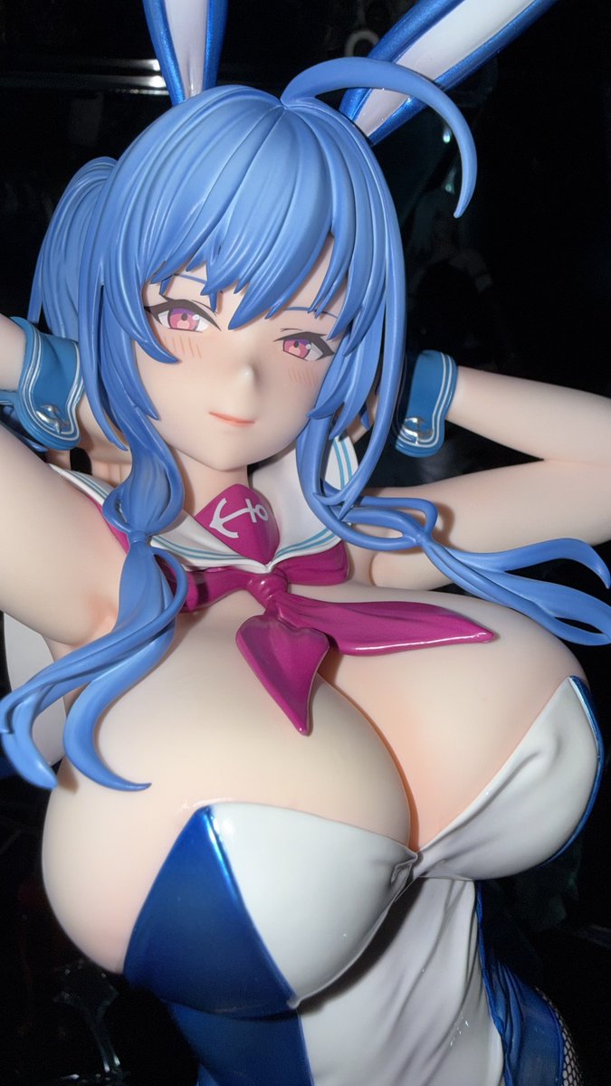 figure_statue's tweet photo. おはようございます
シルバーウィーク前の金曜日
頑張って乗り切りましょう💪 https://t.co/tfydqTXtCY
