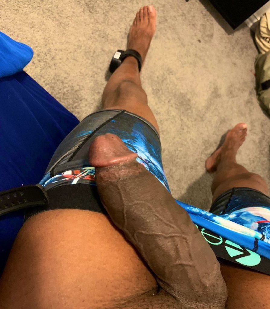 StephenO78549's tweet photo. Can you handle that ๐๐ #hugedick #hugecock #blackcock #blackdick #bigdick #blacked #BBC #blackbbc https://t.co/a81cieCVyT