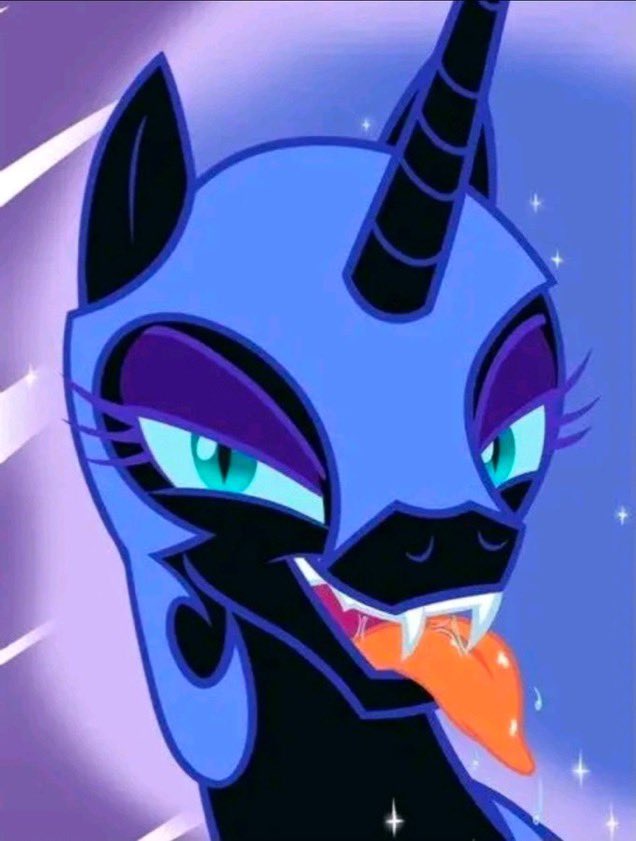 NVegas10's tweet photo. @Dark_Queen_pony https://t.co/y1iN12A8CW