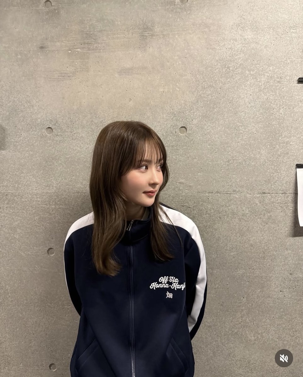Havenbanu's tweet photo. 畑芽育ちゃんのこの顔立ち、低彩度メイクが際立ってて憧れる。自分でもこの色味のリップ試してみようかな… https://t.co/vf0NH7IXhg
