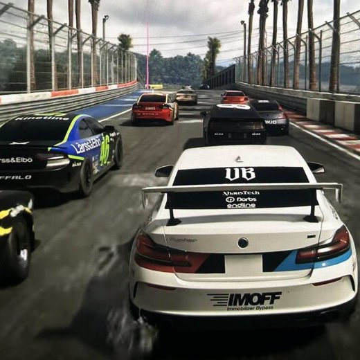 CentralGTABR's tweet photo. O responsável pelas FÍSICAS dos CARROS em GTA 6 também é um PILOTO DE CORRIDA na vida real! 🤯🏎️

Se trata de Ben Lyons, que ajudou a liderar a Rockstar Racing, que venceu sua classe nas 24 horas de Nürburgring em 2022.

(Via @GTAlphaintel)