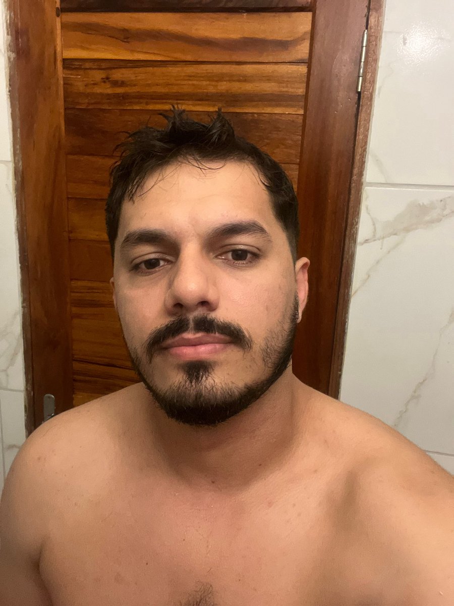 LuiizDiogoo's tweet photo. Peludo, gordinho e sem filtro. 🫣 https://t.co/3WZqmzSJuK
