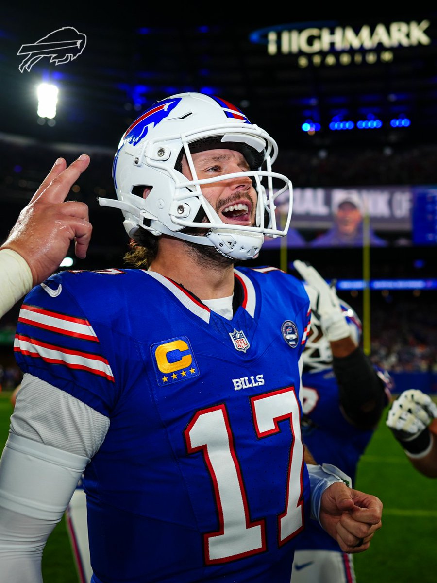 BuffaloBills's tweet photo. GO BILLS! https://t.co/wm0lsY2FK0