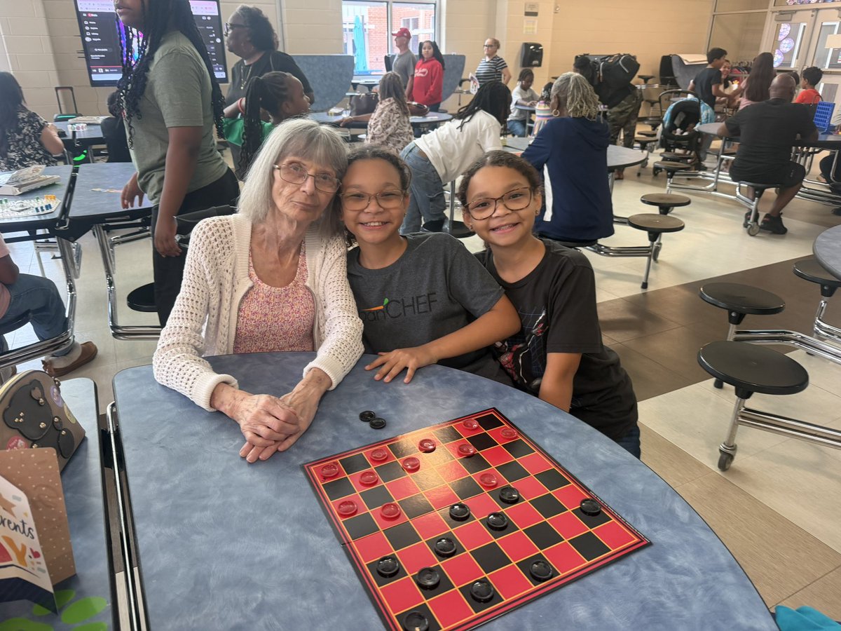 HumbleISD_RCE's tweet photo. πGrandparentβs & Studentβs Game Nightπ
We are grateful for a #cubcommUNITY that supports our scholars.
We laughed, socialized & just enjoyed each otherβs company!
Thank you!
Your presence is a present!
ππ https://t.co/WJ1JlXZhyw