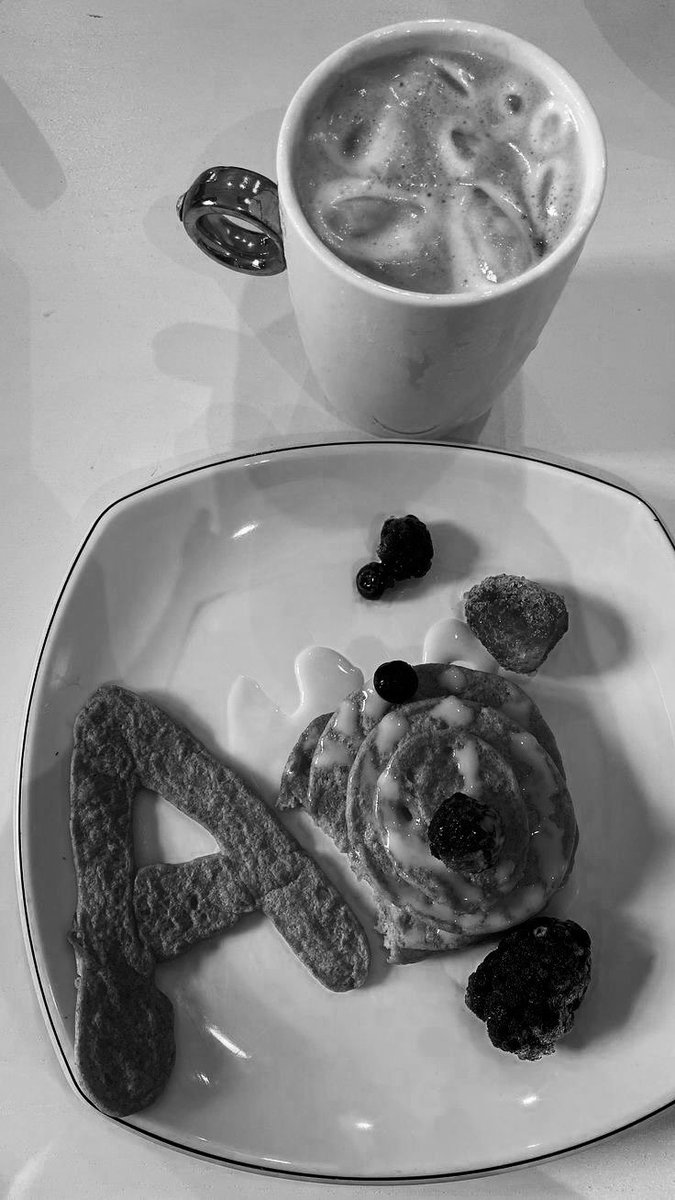 elarravn's tweet photo. monying! :3 
selamat hari jumat calon rumah kuu. lihat sarapan ku. A for Arcanum Academy. 🤗 @arcdemy @tridentarena https://t.co/MLxLms3pH0