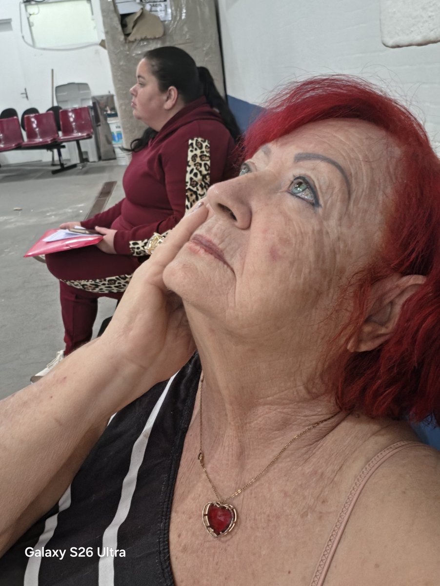 SilviaGior12301's tweet photo. https://t.co/IsiBikyvf0
Feliz noite queridos 🌛🌛 amo vocês ❤️❤️❤️❤️ https://t.co/Z93K9EBGac