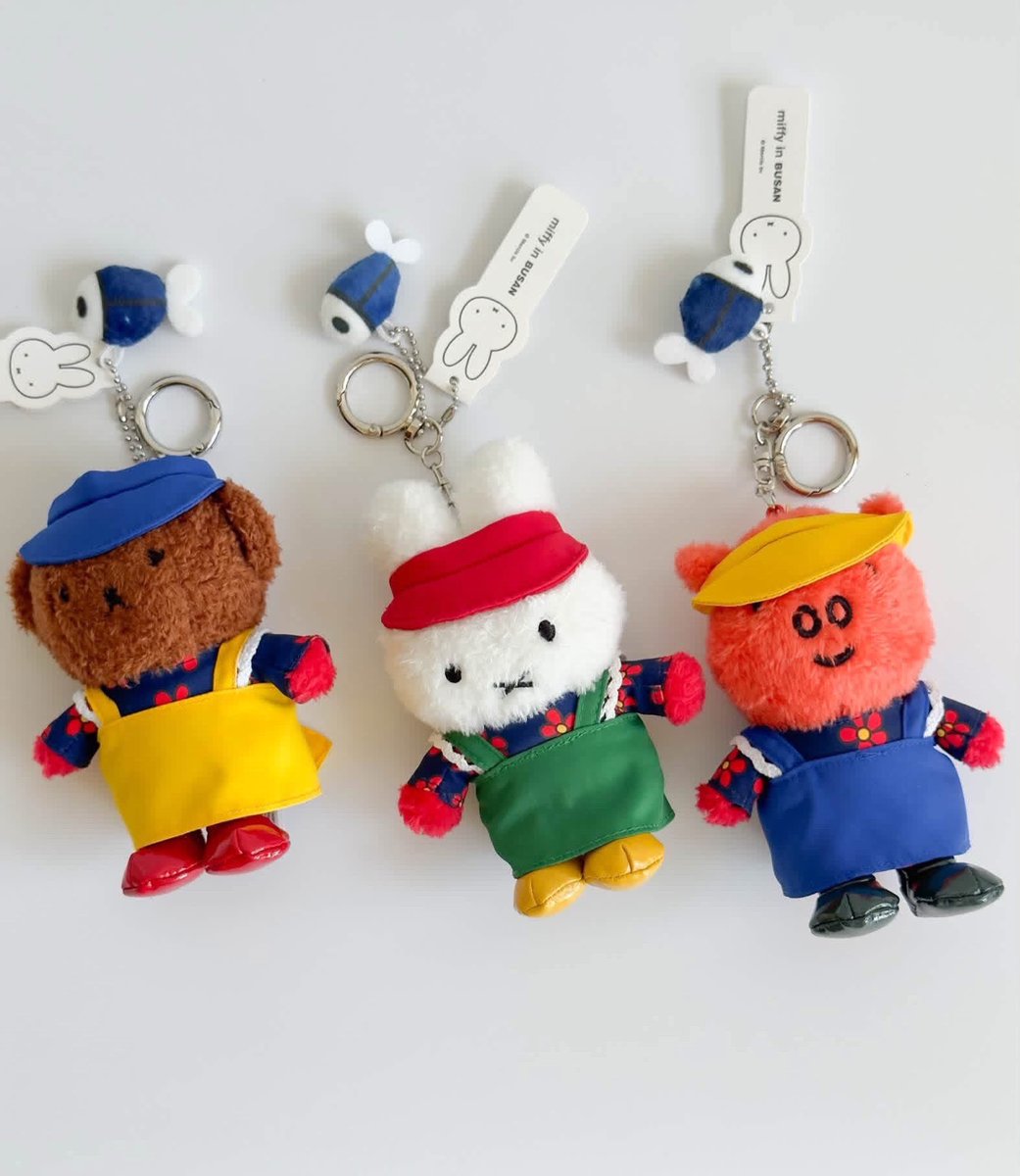 misskloss_1001's tweet photo. 260918 #TEN ICN ✈️ BKK

• Miffy Plush Keychain Doll Busan Limited
• WELLBEING EXPRESS
Waffle Half Sleeve Melange Grey https://t.co/tctpCPIdFL