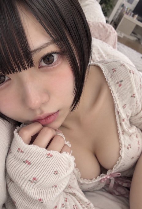 edzvtxe154's tweet photo. おはよっ♡ https://t.co/YTLXiwOsLO