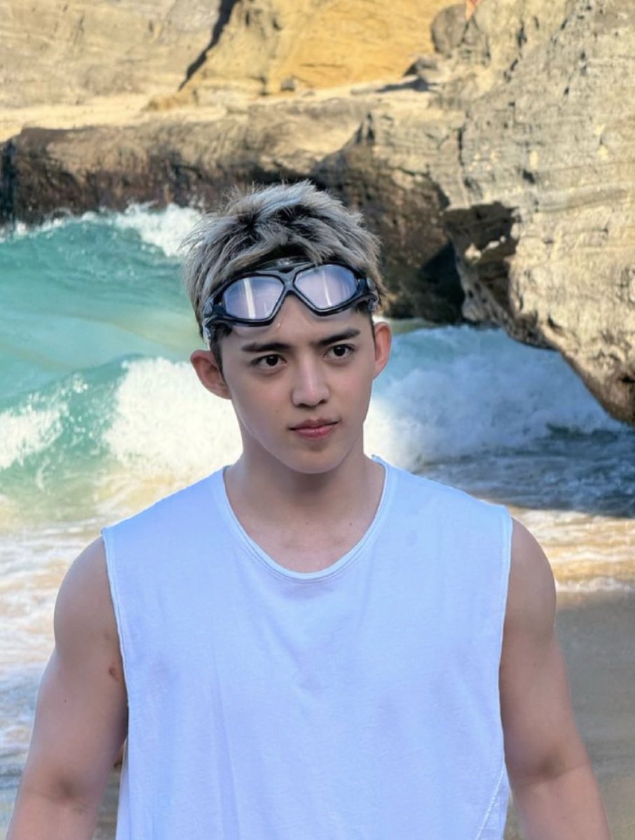 young_feel1717's tweet photo. no one loves the short haired blond scoups like I do https://t.co/HvnH2EHDTs