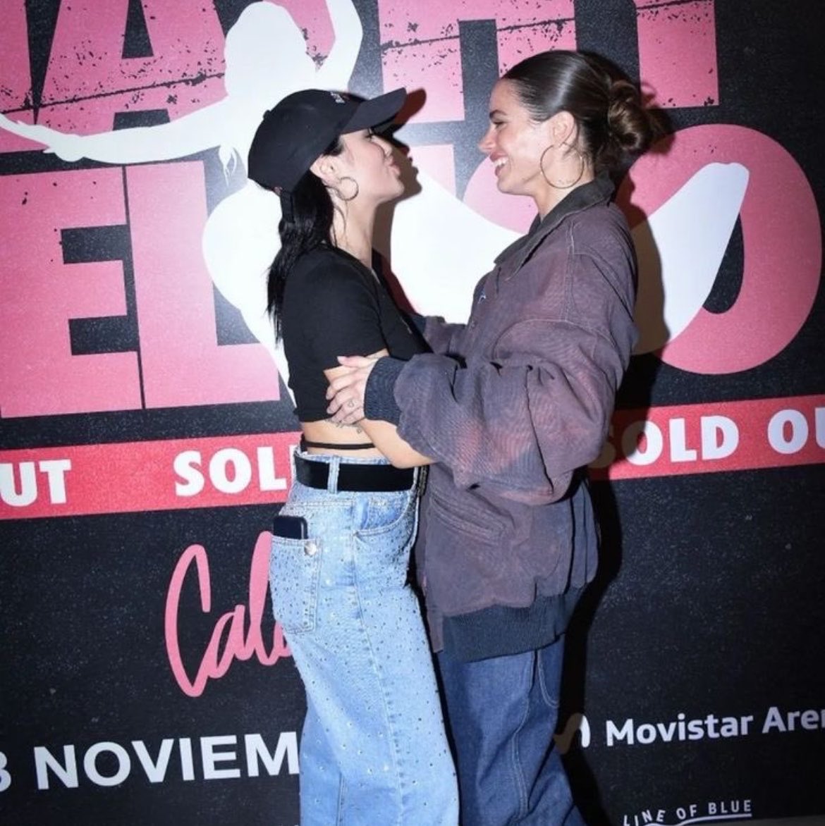 FandomAguerrid's tweet photo. Tini invitó a Lali y a su futuro esposo a su casamiento confirma @Pilarsmith en #LAM https://t.co/oD6zvrKupm