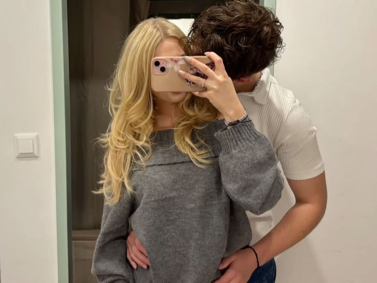 socialsuiicide's tweet photo. au #julienzo | i did something bad

Tras enterarse de que su novia le es infiel, Enzo decide no terminar con ella, sino buscar venganza.

Lo que no estaba en sus planes era que esa venganza fuera con Julián, el hermano de la misma. https://t.co/xT8RSy5JG3