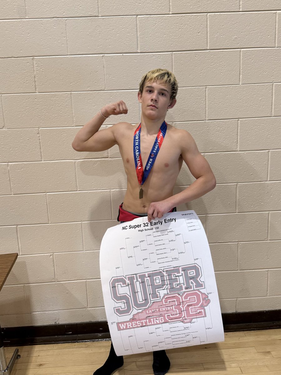 WLBusch's tweet photo. Took home title from Super 32 Qualifier in Eden, North Carolina. Will wrestle at Super 32 in late October. https://t.co/eKVqjC1hmw