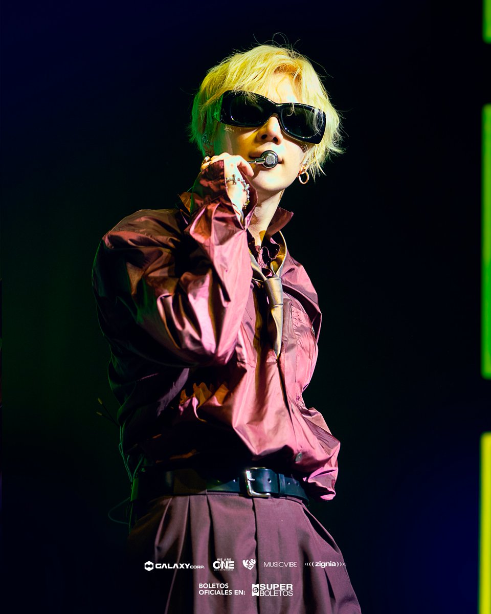 Musicvibe_mx's tweet photo. El espectáculo más grande de su historia no se queda en Coachella... ¡ahora lo vivirá Monterrey! 💖 
TAEMIN llega a la Arena Monterrey con el 2026–27 TAEMIN WORLD TOUR ✨
📍 25 de Octubre | Arena Monterrey
🎟️ Boletos en https://t.co/lxiW6nAsZc
#TAEMIN #태민 #WORLDTOUR #LiMiNaL https://t.co/yf390X62CN