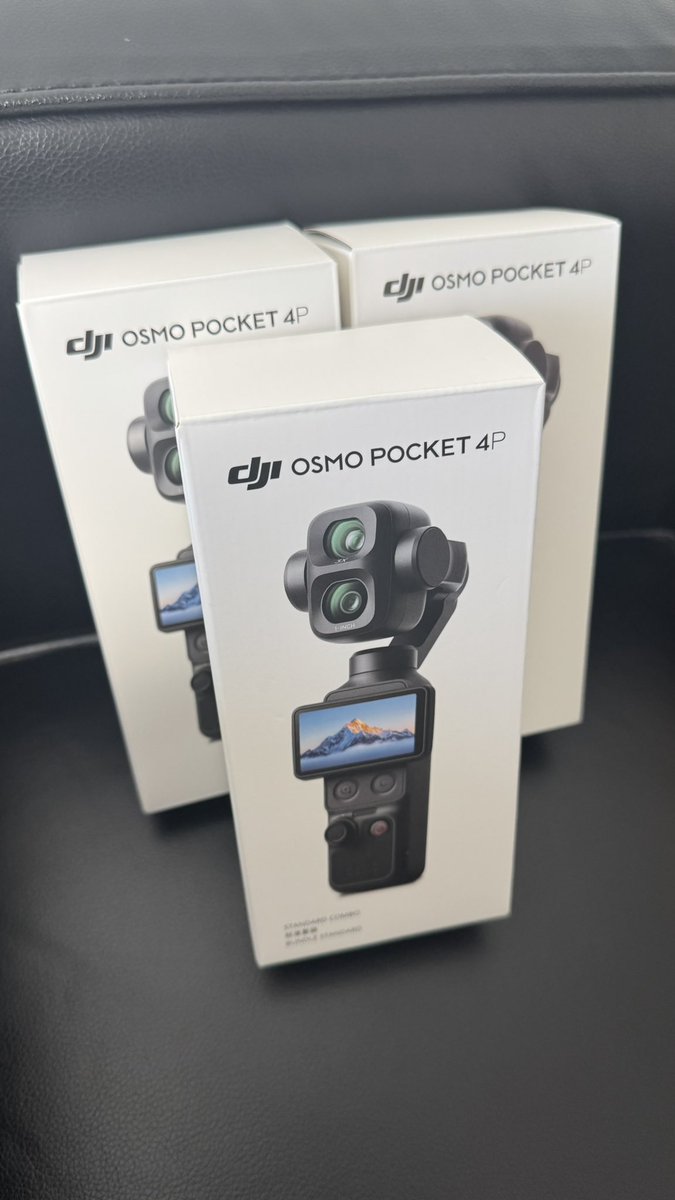 y_itgk's tweet photo. 故障や不良により交換対応が続く私のOSMO POCKET 4P。結果として、家に箱やポーチが3つある状態なんだけど、転売ヤーみたいだな。 https://t.co/4KlzrYC4JN