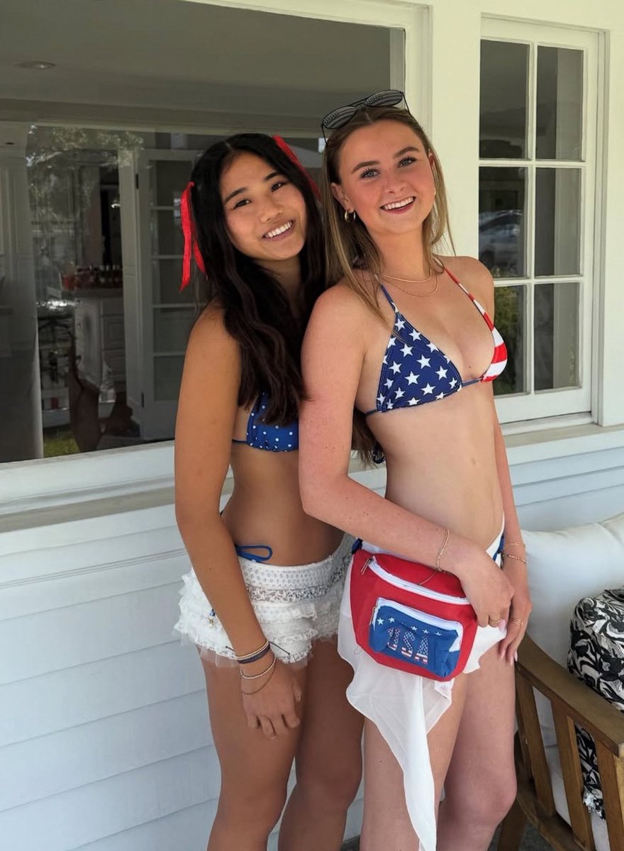 maxxxibnh's tweet photo. madi
who wants to see this friend group?
with a good reaction you might see all of them ;)
#feargasm #cuck #cuckold #bop https://t.co/7Oa51ar0z2