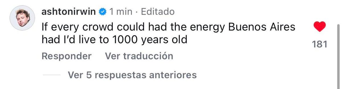 Oficial5SOSARG's tweet photo. ES TAN MUTUO EL AMOR. ÉL LO SABE, NOSOTRAS LO SABEMOS. AL FINAL DEL DIA, ESTA ES LA VERDAD. A LA GILADA NI CABIDA . https://t.co/leXq6CtGB7