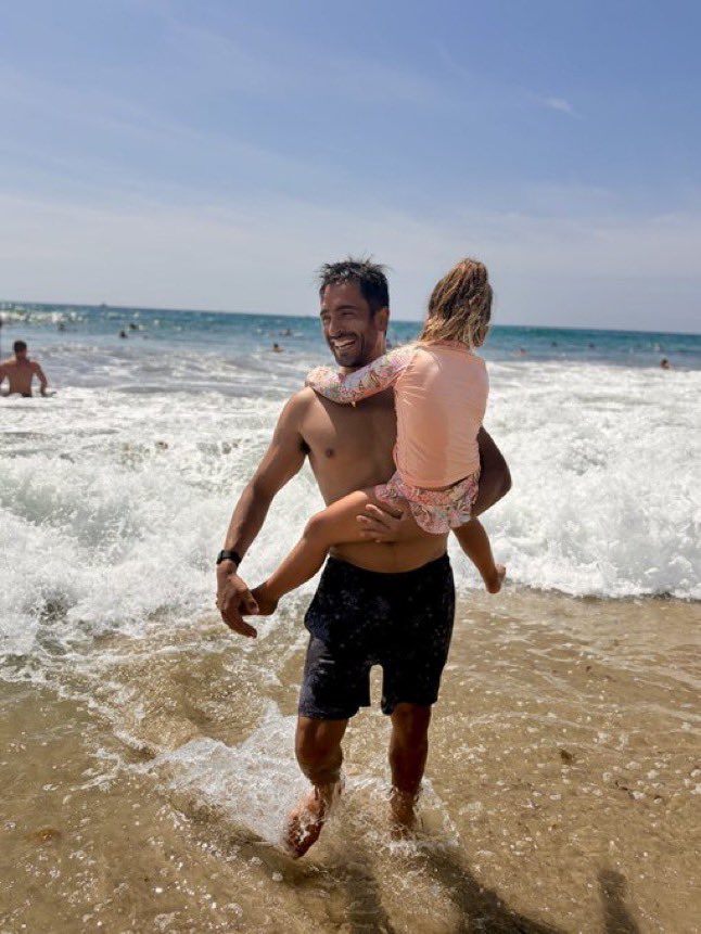 RayFuenteIO's tweet photo. Closed out summer the only way we know: down at Salt Creek. Eden is getting more comfortable with the ocean every single day, which is great because the water is warm right now. Now it’s back to school, and time to get back into the swing of things… #LoveYouMucho https://t.co/XmepHABq9q