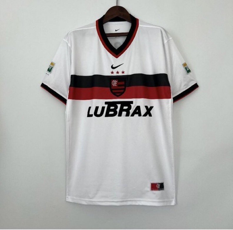 romariosousas's tweet photo. Camisa retro Flamengo
https://t.co/E3DT167LZM
#FLAxIDV Anúncio https://t.co/A8BJArKj8n