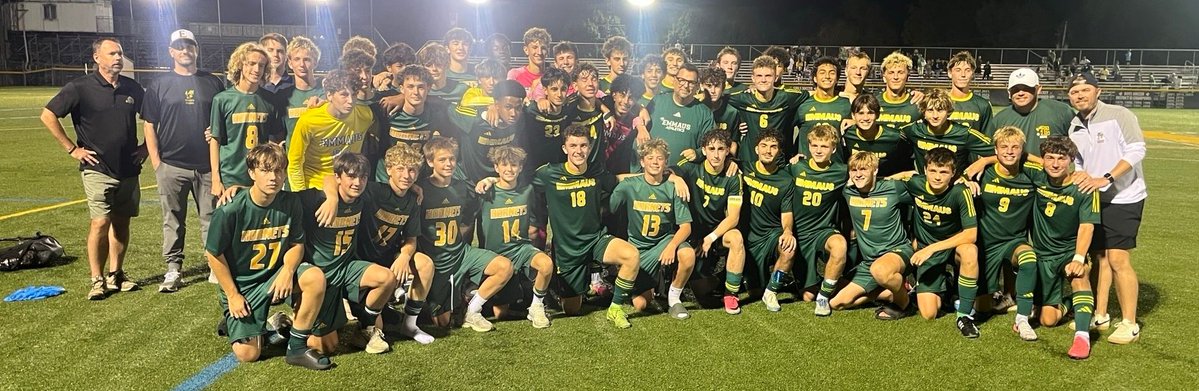 EHS_Hornets's tweet photo. Emmaus ￼ high school is proud to have the most winningest coach in the Lehigh Valley! Coach John Cari has 365 wins and we are so lucky to have him on our team. Congratulations coach. Go Hornets.! https://t.co/2Ek1pUgH5D