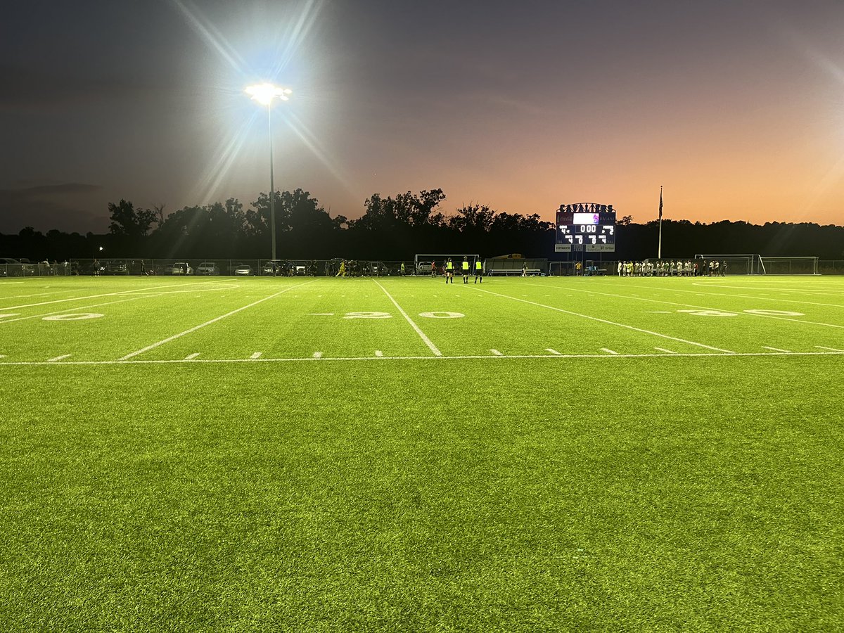 JonLieberMedia's tweet photo. Capital City wins in PKs over Branson tonight. 

Cavaliers played through both OT periods a man down.

@CchscavsA https://t.co/UBm4QmM3pn