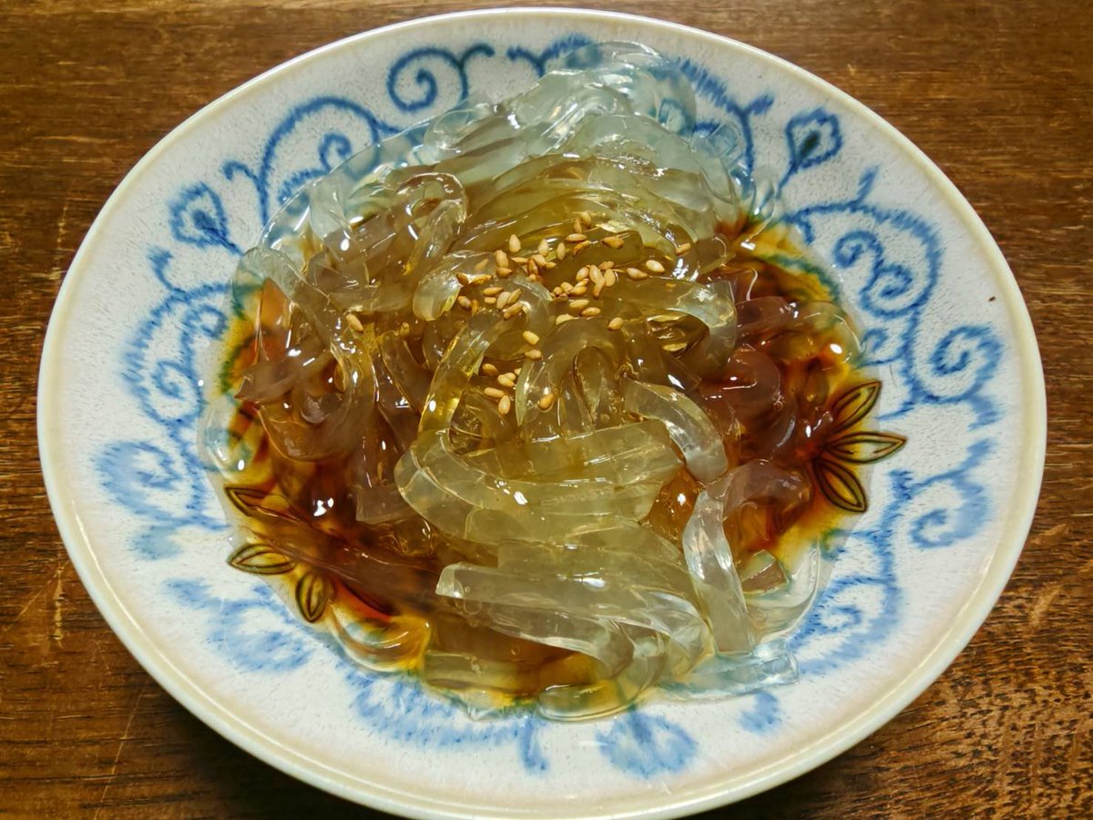 sangurai3's tweet photo. 家族が通販で買っていた八十八(やそば)のところてん
酢醤油以外でところてん食べたことないです。いつか食べる日も来るだろうか https://t.co/3R8wWyPJhf