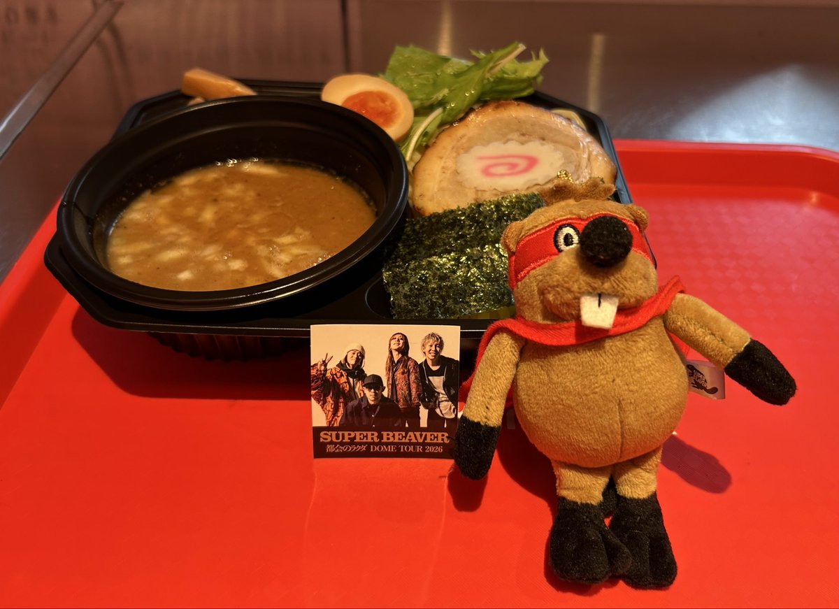 yami47249953's tweet photo. リーダーのつけ麺最高に美味しかったです！
朝ごはん抜いて食べに来ました！！！
太麺に濃厚なつけ汁がとても絡んで凄く美味しかったですദ്ദി ˃ ᵕ ˂ )
また食べたいのでお店出店して欲しいです🍜🌟

#TOKYOつけ麺侘助
#SUPERBEAVER https://t.co/0wjE4tVoss