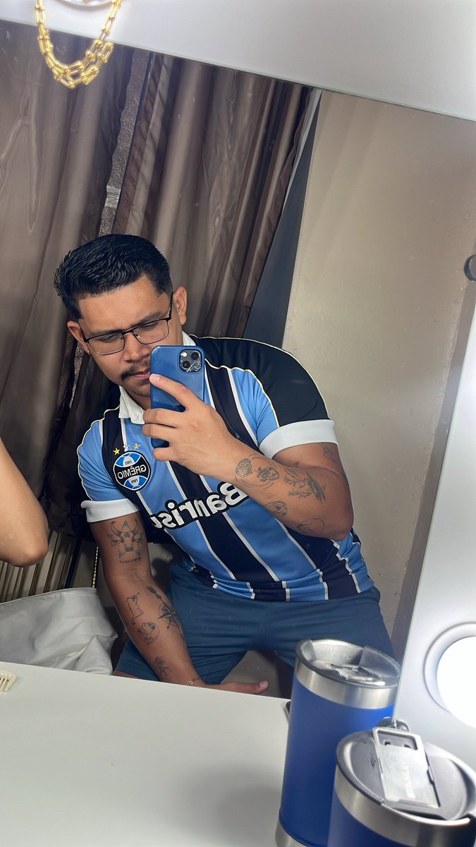 jonasmigue21260's tweet photo. Bora assistir essas quartas de libertadores com o manto do time que nem tá na liberta https://t.co/slg1LHhkm2