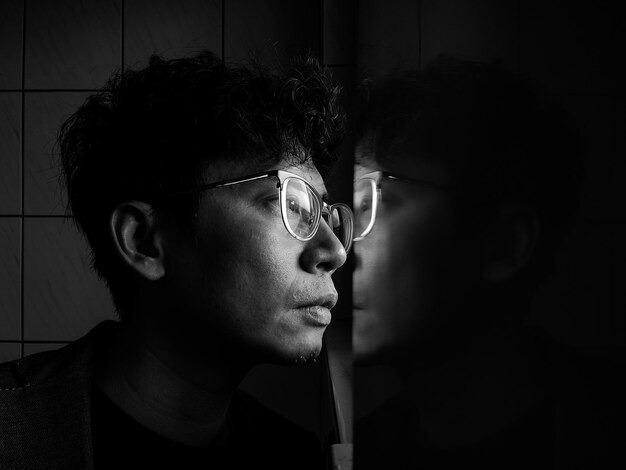 NicholasRoaqg's tweet photo. •最初、受付スタッフには同じ色の傘の人が1人いたので取り違えられたかもしれないと相談
•⬆️の相談している間にテナントの中から同じ色の傘の持ち主が現れる（取り違え説は消滅） https://t.co/iphPOhDiRC
