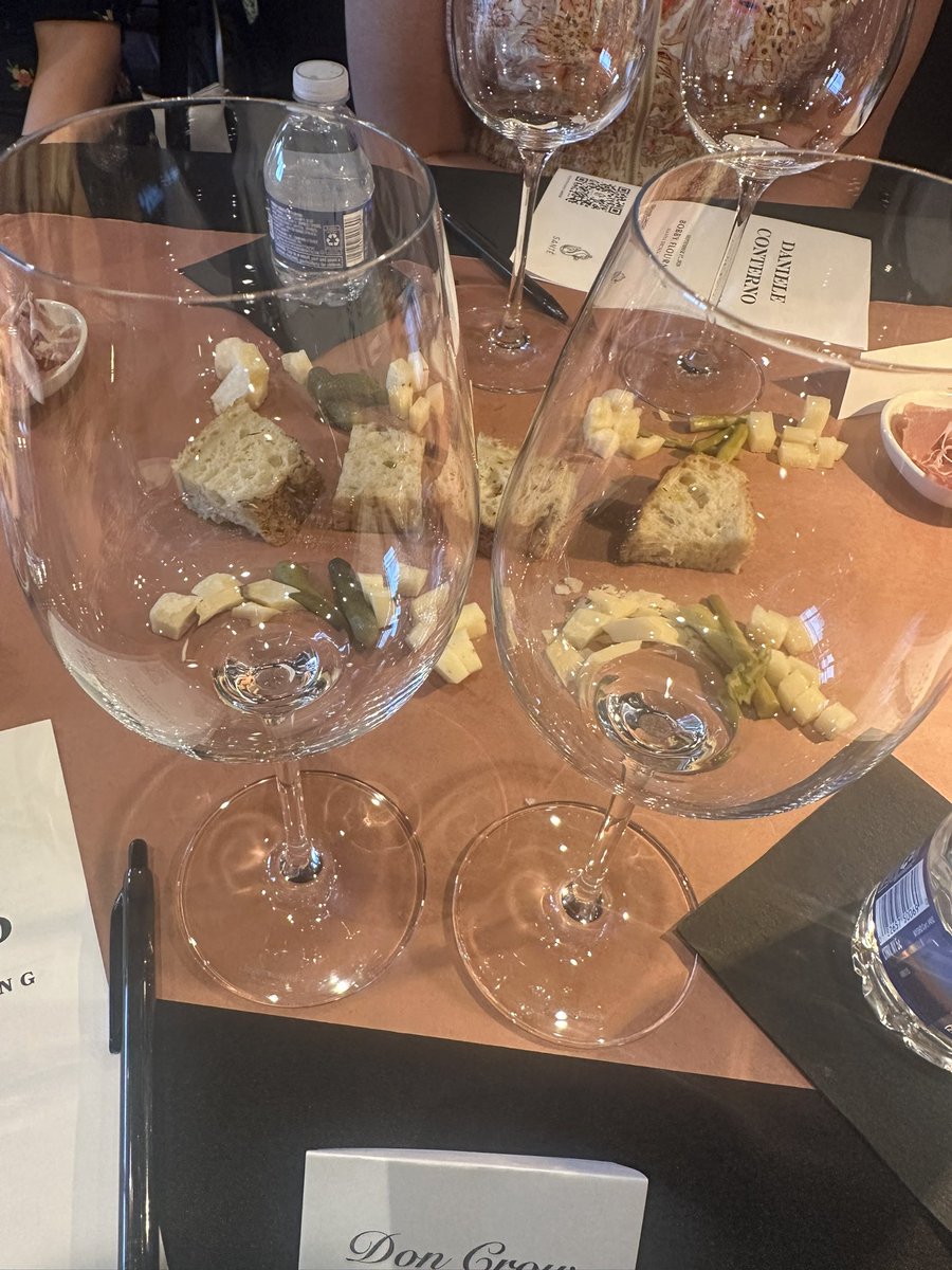 DonCrowGolf's tweet photo. Get to Santé in Opelika!
Wonderful wine and sundries shop with monthly’ish tastings. https://t.co/xiZ5N88zAC
