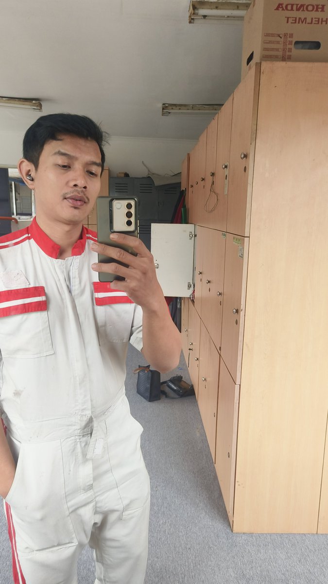 Mas_tiyo_sadew0's tweet photo. https://t.co/tPwfyjWfac