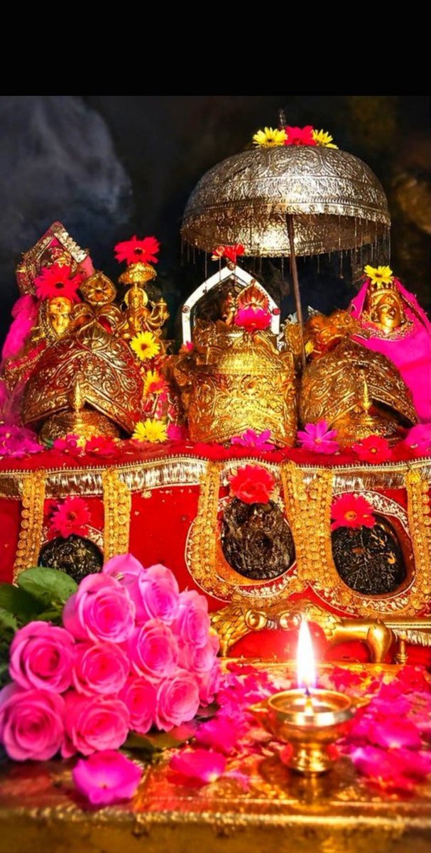 rituhsg's tweet photo. 🌺🙏 माता वैष्णो देवी के दिव्य दर्शनम् 🙏🌺
माँ के दरबार में जो भी श्रद्धा से आता है, उसकी झोली में आस्था, शांति और विश्वास भर जाता है। 🪷✨
🙏 जय माता दी 🚩
🌸 माँ वैष्णो देवी सबका कल्याण करें। ❤️
#JaiMataDi #MataVaishnoDevi #VaishnoDevi #MaaVaishnoDevi #Darshan #MataRani 🚩 https://t.co/bB2qv4IXXr