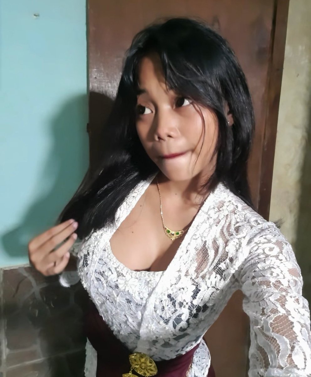 vividemplon416's tweet photo. edisi nyobain baju https://t.co/V2RuOsiMjU