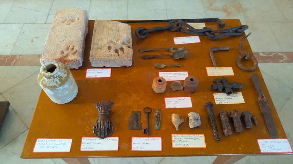 LecunaAlicia's tweet photo. Se desarrolla en la mañana de hoy el VI Taller Provincial de Arqueología en el Museo Provincial de Cienfuegos; la Lic. Iruma Pérez Rodríguez (directora del Centro Provincial de Patrimonio Cultural) dio la bienvenida a todos los participantes, luego de las palabras de apertura. https://t.co/z2xddeLW1F