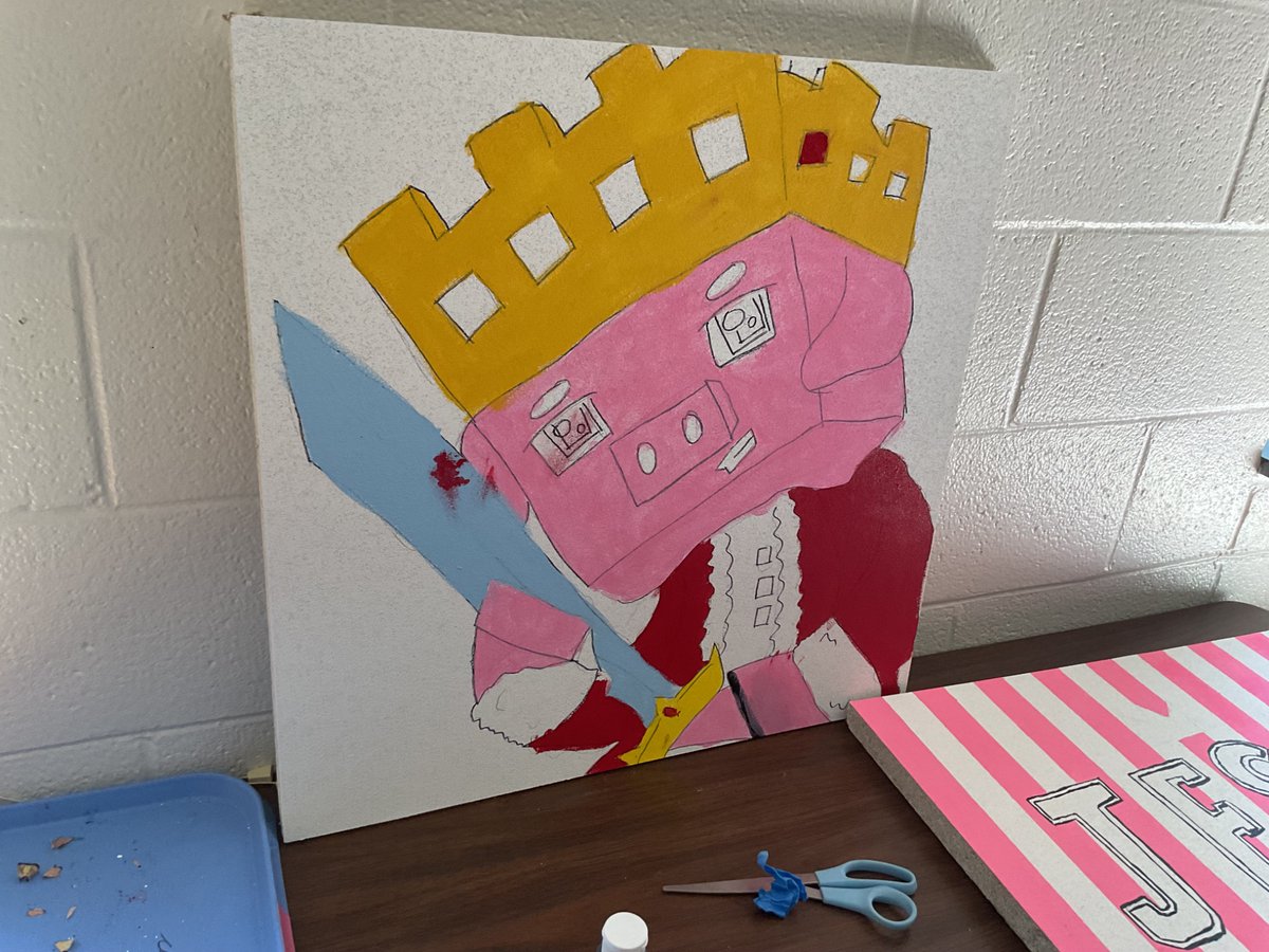 DereksBF_'s tweet photo. Day 2 of painting technoblade on a school roof tile
(The paint splattered I’ll fix it tmr)
@Technothepig https://t.co/G300E23cnZ