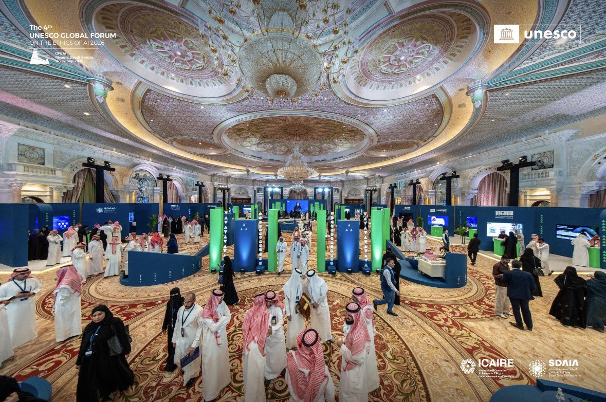 lujainksu's tweet photo. سُعدت بالمشاركة في المنتدى العالمي الرابع لليونسكو لأخلاقيات الذكاء الاصطناعي ، بمشاركة قادة وخبراء وصنّاع قرار من مختلف دول العالم.

تشرفت بالمساهمة في استقبال ضيوف المنتدى،  تجربة تعكس مستوى من الاحترافية الذي تُليق بهذا المنتدى العالمي.

#UNESCO #GFEAI2026 #AI https://t.co/M8Wv26InZB