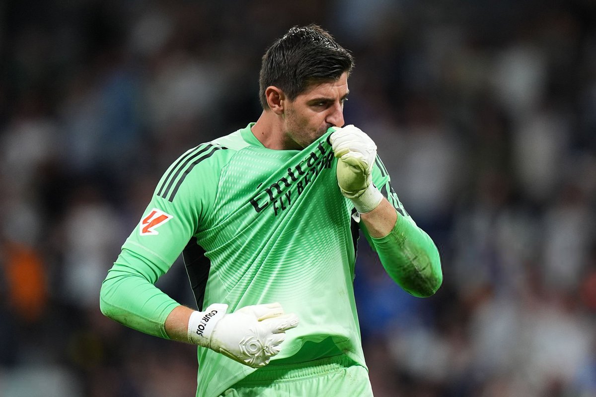 FabrizioRomano's tweet photo. 🚨 Thibaut Courtois: “I still want to play football for five or six more years”, told @samleveridge.

“Then I’d like to build an academy and train goalkeepers like me”. https://t.co/qNr5cLL5cV