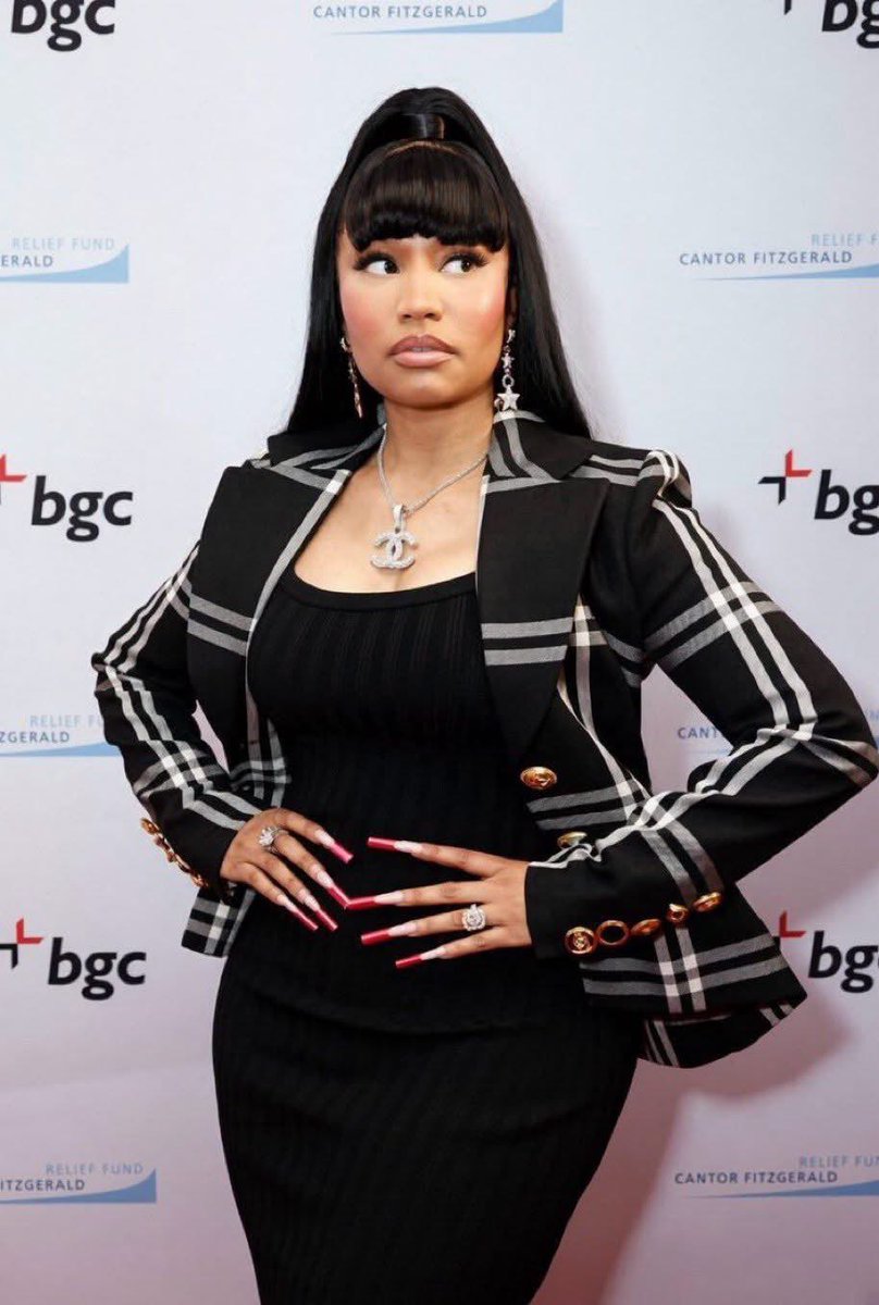 G4LMUSIC11AK's tweet photo. So funny how they were both saying Nicki was on coke and doing crack in 2017 but this is them in 2026 vs her https://t.co/x6rtA1IiMv