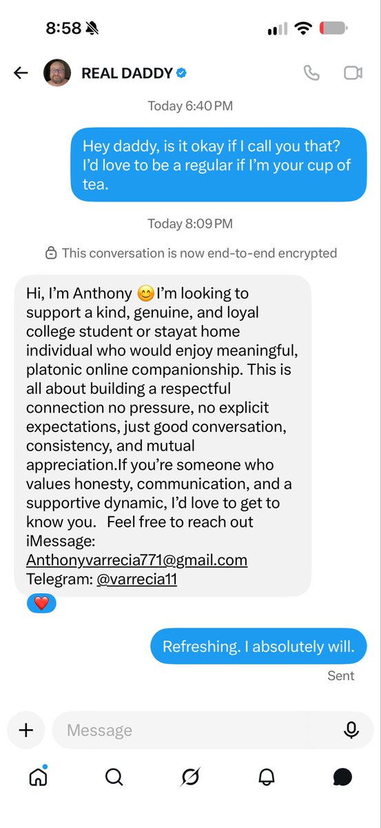 SoleduSoleil's tweet photo. DO NOT ENGAGE. Not who he says he is. Not in the slightest.

Went on and on about trust, when i randomly video called, COMPLETELY DIFFERENT PERSON, shit, completely different race! Sick of this shit. https://t.co/QcxWGA1MF1