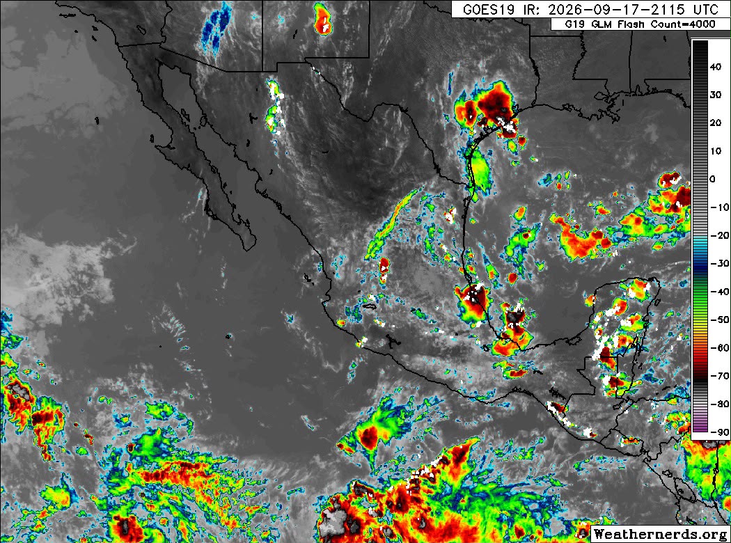 PCGobPue's tweet photo. 🌧️ Alerta por temporal lluvioso en las Sierras Norte, Nororiental y Negra.

El @Gob_Puebla informa que este viernes 18 de septiembre se prevén lluvias fuertes en las Sierras Norte, Nororiental y Negra, con actividad eléctrica, rachas de viento y posible granizo.

Reporta emergencias al: 9-1-1

#PorAmorAPuebla
#TransformarEnGrande