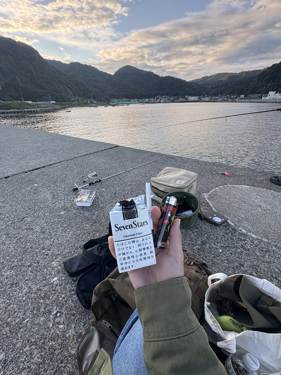 lacedzyn's tweet photo. First Japan fish caught https://t.co/xsgXe8hQCj