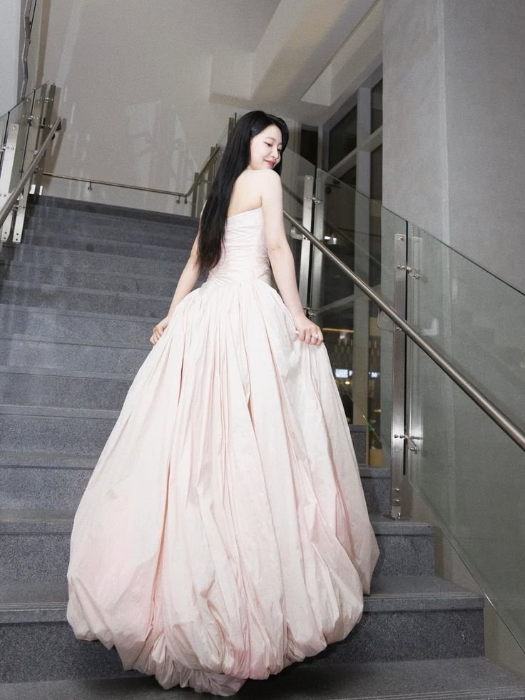 ye3ri's tweet photo. #YERI #예리 #김예림 #REDVELVET https://t.co/Uyzi7UY8kb