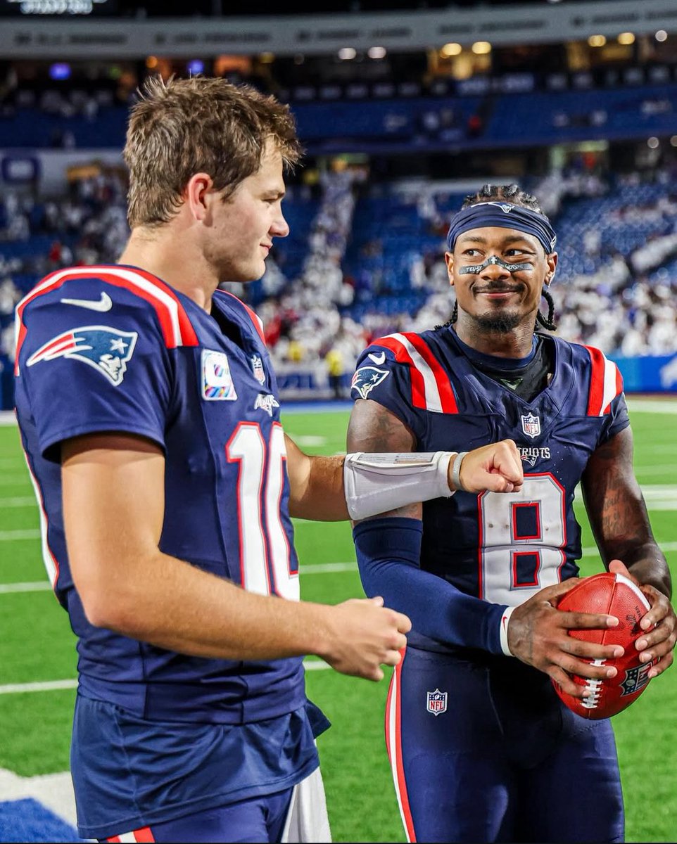 drakemayeloverr's tweet photo. Winning in Buffalo in primetime isn’t for everyone https://t.co/JBtCZWh20o