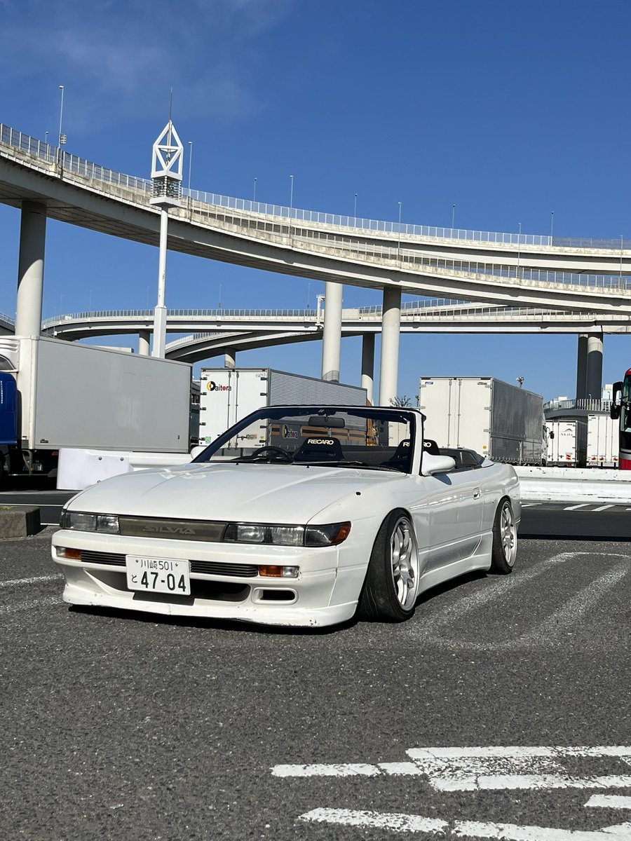 tAAFzH4rmkTkraP's tweet photo. 180も売れたし
間違えてコレも200万位で
買ってくれるブルジョワも居るかも https://t.co/tQQGvxdj8Y