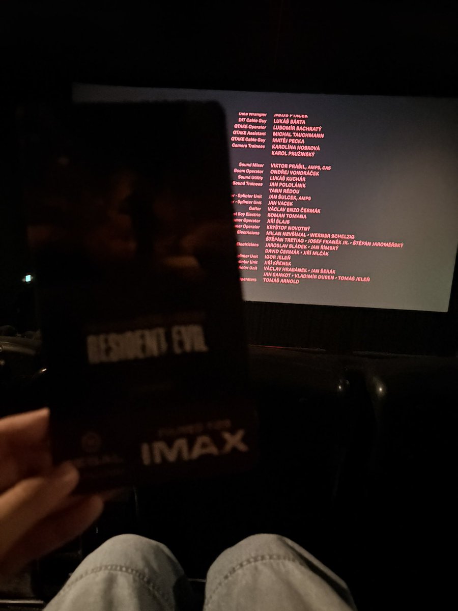 ebdrive's tweet photo. resident evil was so silly i had a lot of fun with it https://t.co/1W7yrQbXmK