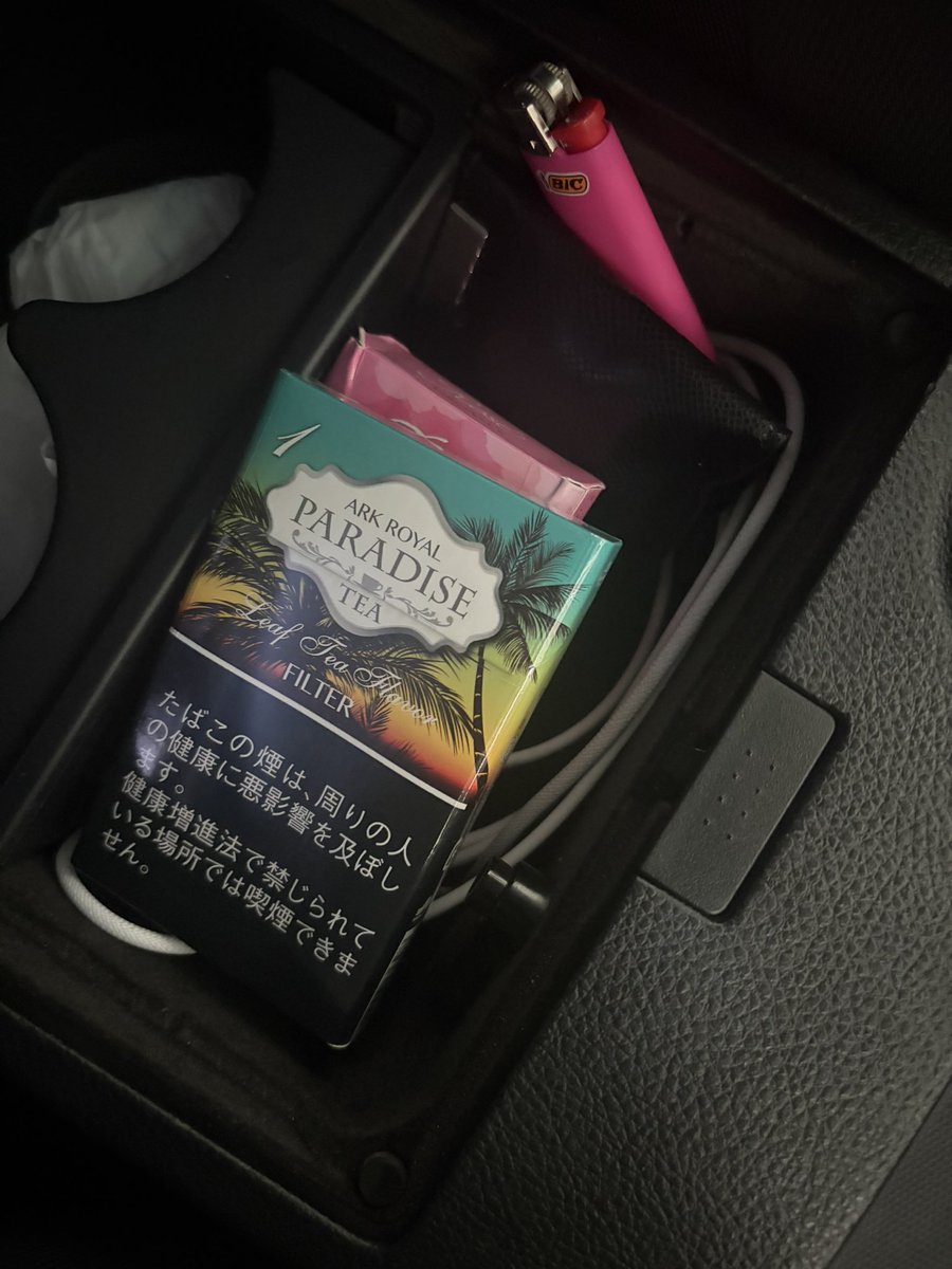 stnhz's tweet photo. もらった！ありがとう https://t.co/fpJA0IIvqX
