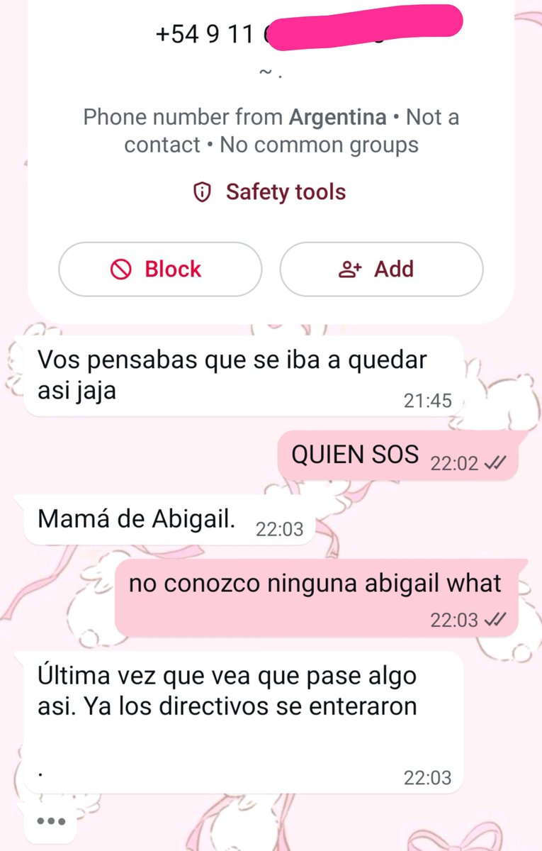 conwja's tweet photo. el tipo de mensajes q me llegan cuando quiero ir a dormi https://t.co/nbseYn7JP5