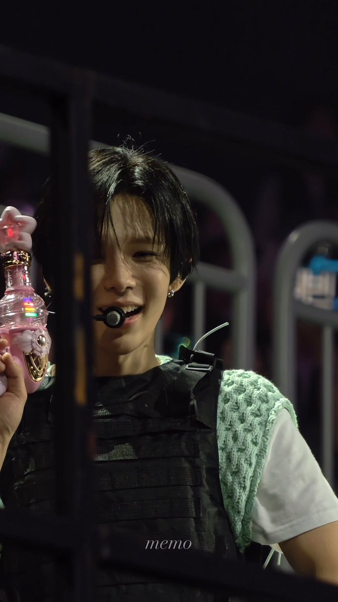 toshotaro's tweet photo. cutest blep and the cutest smile (｡˃ ᵕ ˂ )♡ https://t.co/rU1Qsnv0Ct