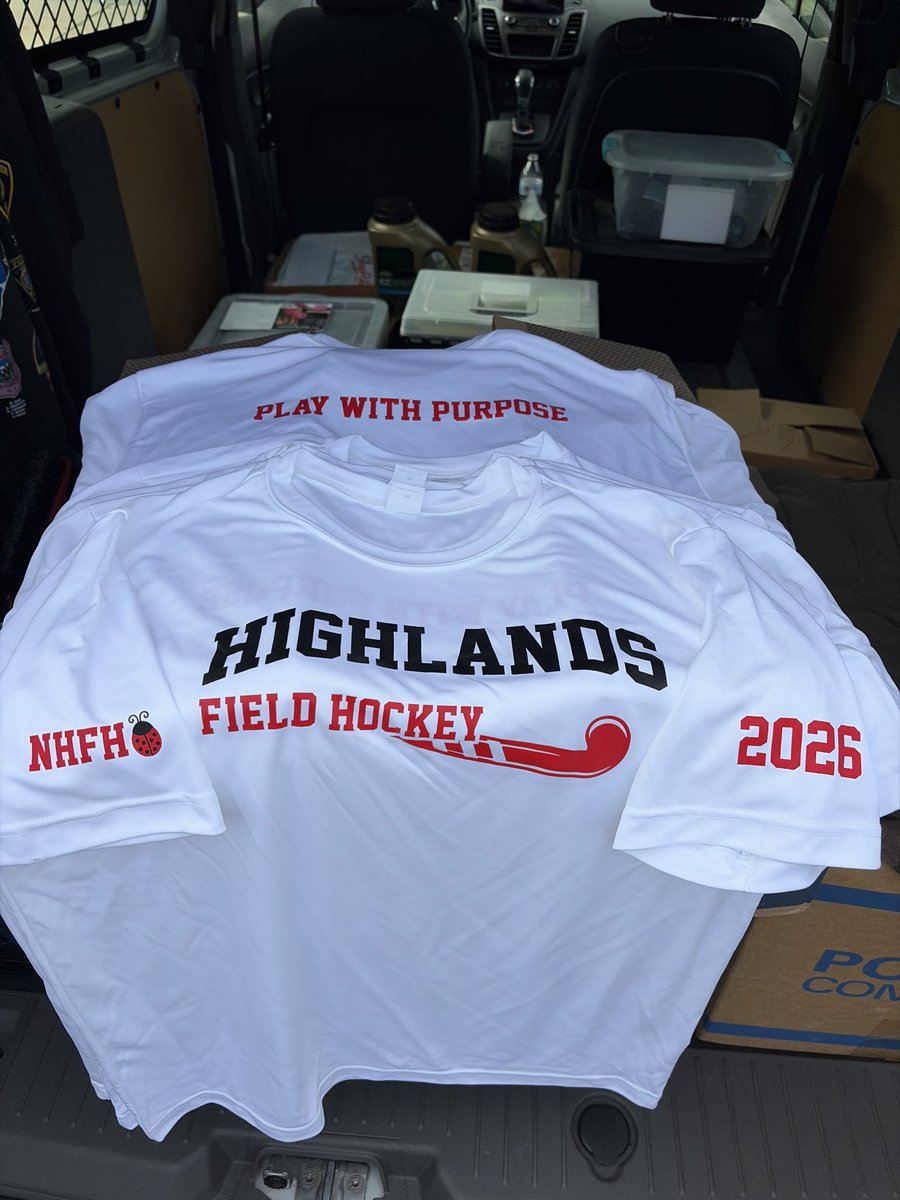 dmcolella's tweet photo. Northern Highlands Field Hockey Team Shirts! https://t.co/qMIID8vMvR