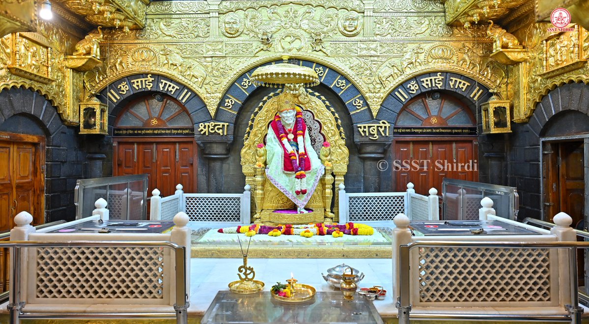 SSSTShirdi's tweet photo. *!! ॐ साई राम !!*
*श्री साईबाबा संस्थान विश्वस्त व्यवस्था,शिर्डी*
*!! ॐ Sai Ram !!*
*Shri Saibaba Sansthan Trust, Shirdi*
≈≈≈≈≈≈≈≈≈≈≈≈≈≈≈≈≈ 
*आरती :-शिर्डी माझे पंढरपुर*
*शुक्रवार १८ सप्टेंबर २०२६*  
*Aarti :-Shirdi Majhe Pandharpur*
*Friday 18 September 2026* https://t.co/NzgM3y1NUC